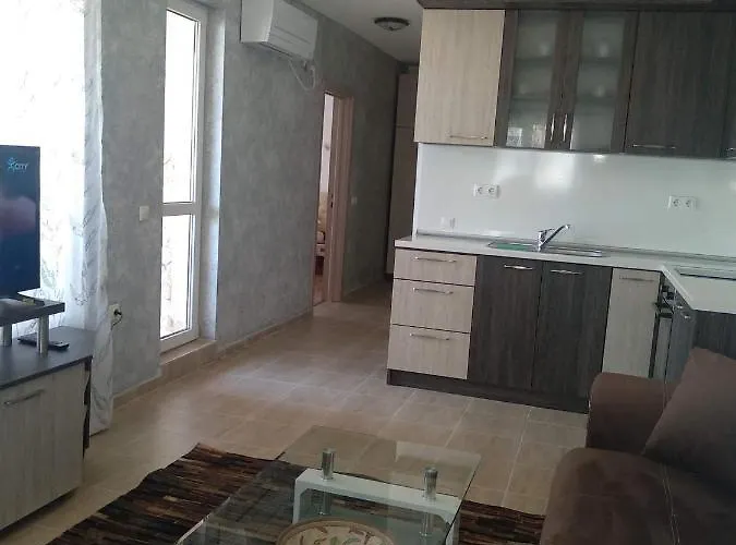 акротирия фешева ネセバル